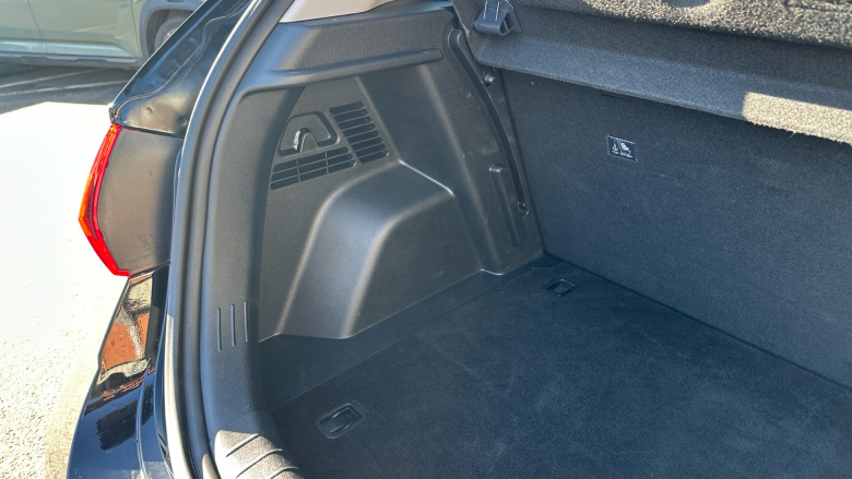 Hyundai i20 1.0T GDi Premium 5dr DCT Petrol Hatchback